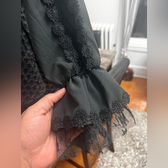 Dress OPS - Picture 6 of 7